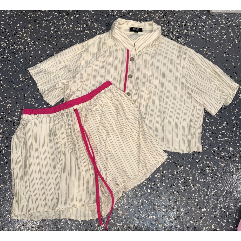 Julia by Love J Pinstripe 2 Piece Shorts Set Women L Cream Pink Co-Ord